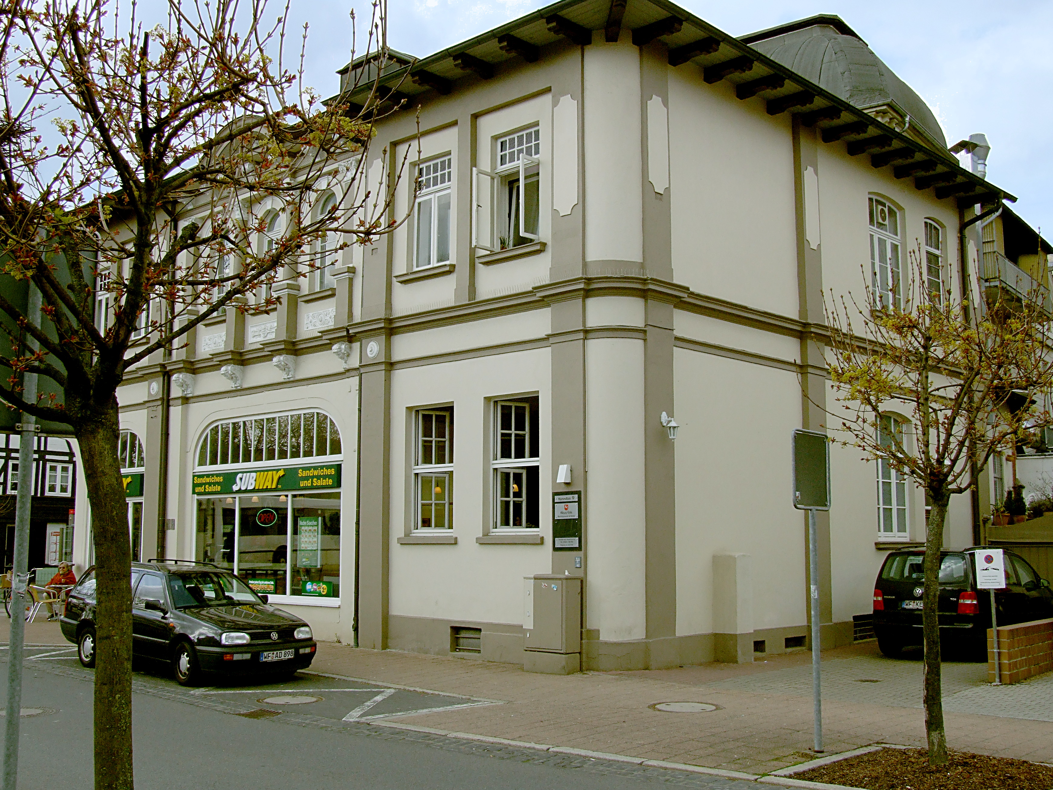 Gebäude 2